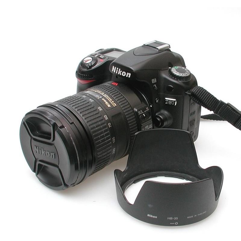 Nikon D80 with 18-200mm - Collectcamera
