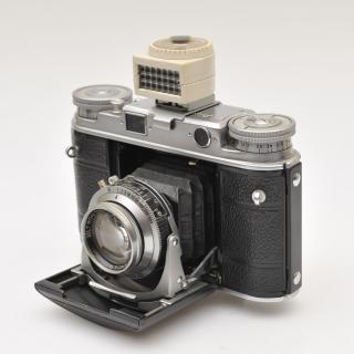 voigtlaender-vito-iii-with-ultron-2-0-50mm-5212a