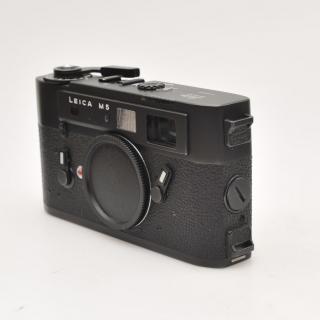 leica-m5-black-chrome-in-perfect-condition-5660a