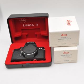 Leica R5 met motor drive en handgreep (als nieuw)