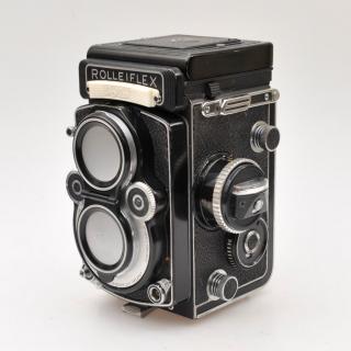 Rolleiflex 3.5F with Xenotar 3.5/75mm white face