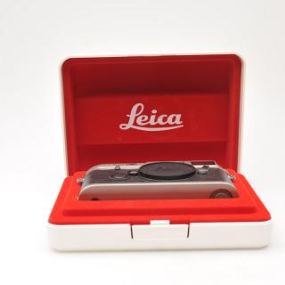 Leica M6 Titanium  with .72 viewfinder (as new)